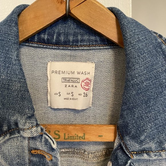 Zara small jean jacket - Picture 2 of 5